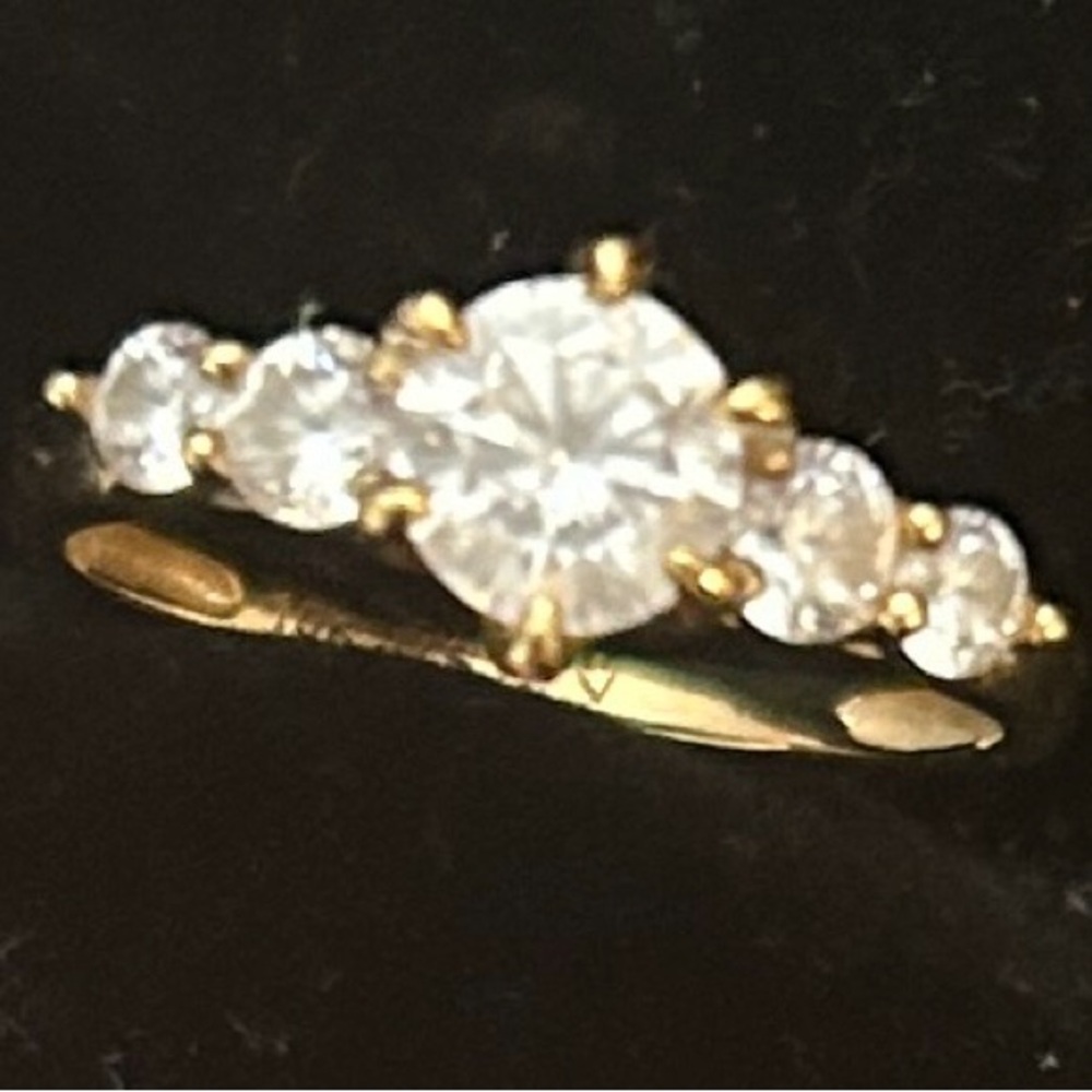 Elegant Gold and CZ Ring